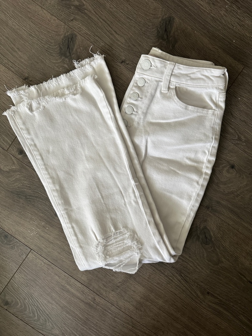 SO White High-Rise Button-Fly Women's Jeans with Raw Hem